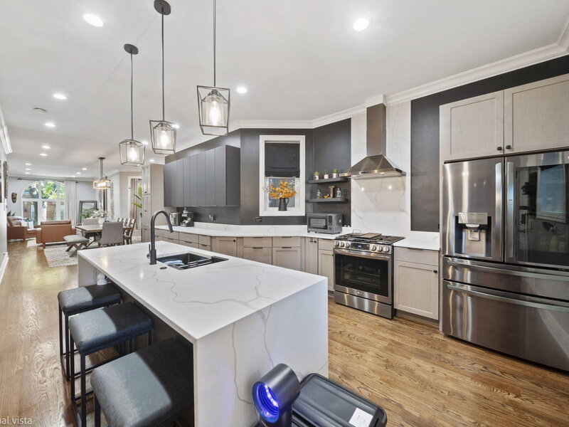 4818 S Evans Avenue Chicago IL 60615