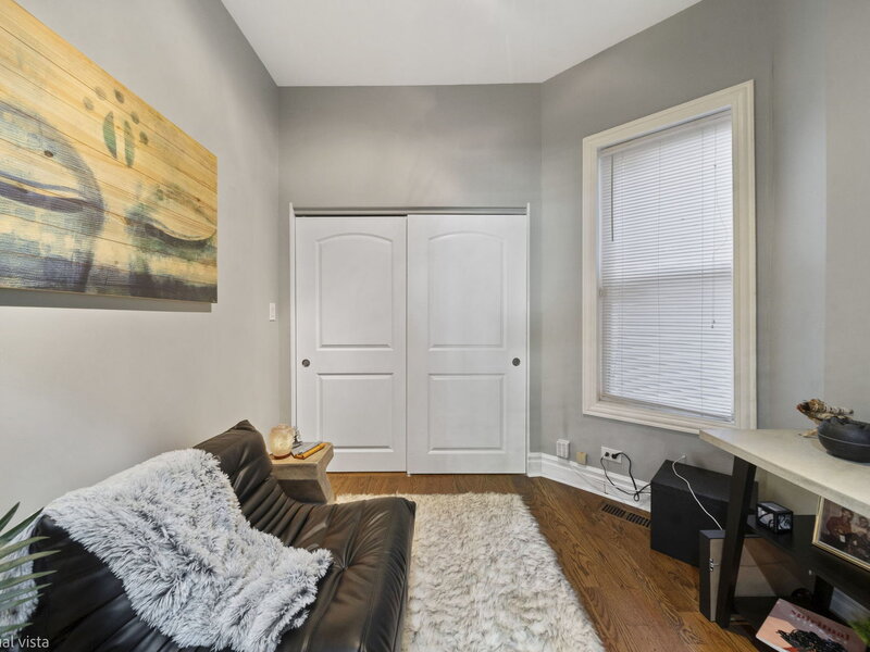 4818 S Evans Avenue Chicago IL 60615