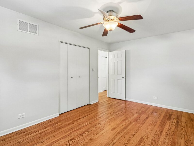 1506 Jewel Avenue St. Charles IL 60174