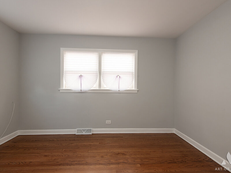 8810 S Euclid Avenue Chicago IL 60617