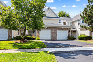 Photo of 991 Sheridan Circle Naperville IL 60563