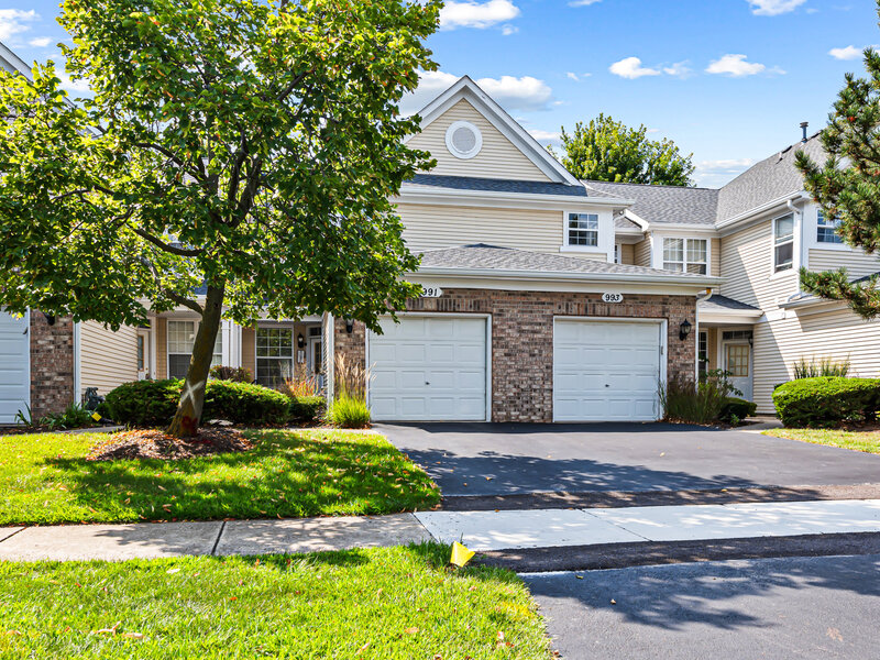 991 Sheridan Circle Naperville IL 60563