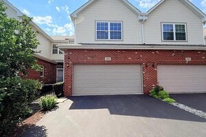 Photo of 541 Goodwin Drive Bolingbrook IL 60440