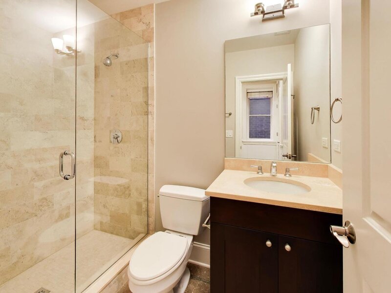 2842 N Racine Avenue Chicago IL 60657