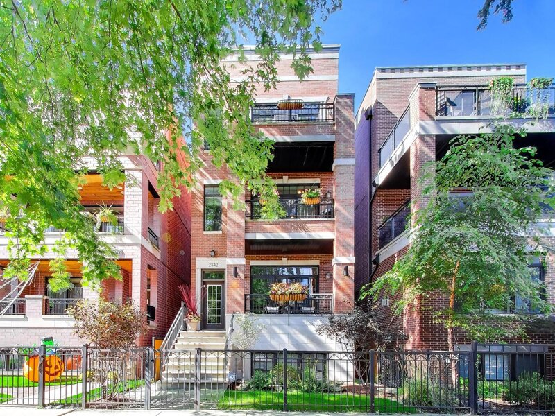2842 N Racine Avenue Chicago IL 60657