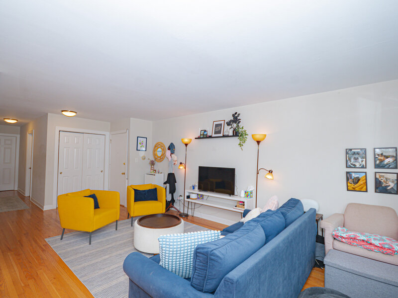 2724 W Berwyn Avenue Chicago IL 60625