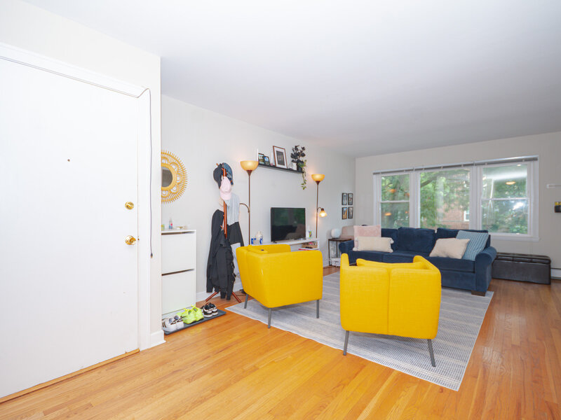 2724 W Berwyn Avenue Chicago IL 60625