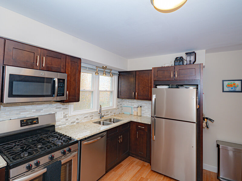 2724 W Berwyn Avenue Chicago IL 60625