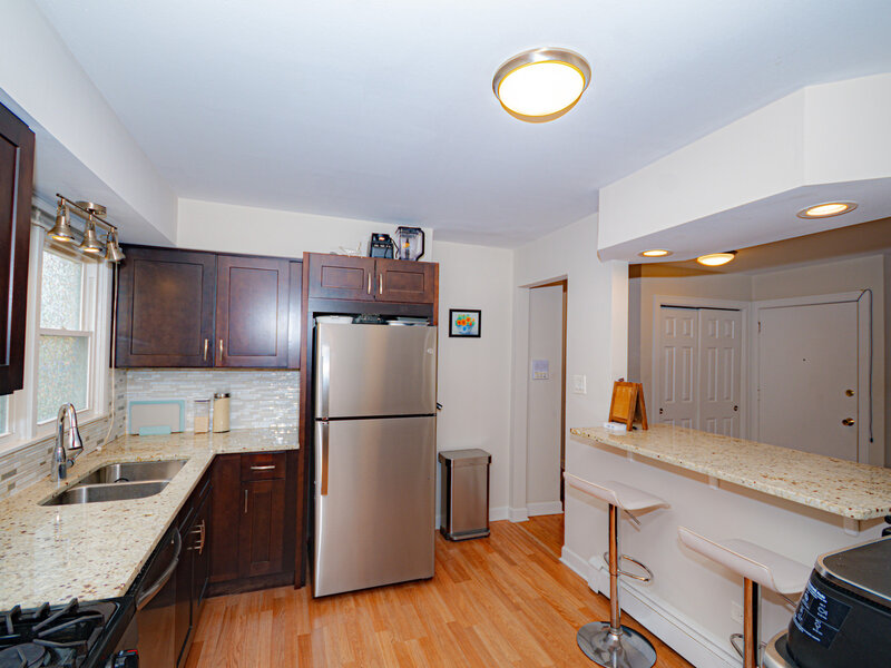 2724 W Berwyn Avenue Chicago IL 60625
