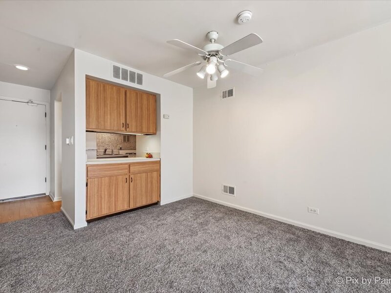 5100 Carriageway Drive Rolling Meadows IL 60008