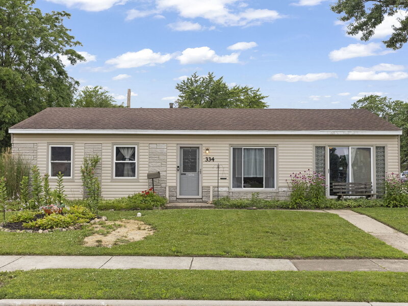 334 Fairfax Avenue Romeoville IL 60446