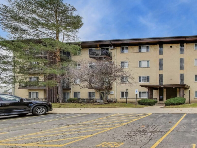445 S Cleveland Avenue Arlington Heights IL 60005