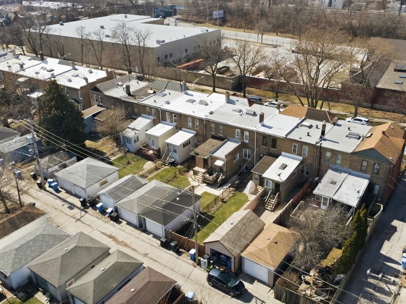 11223 S Forrestville Avenue Chicago IL 60628