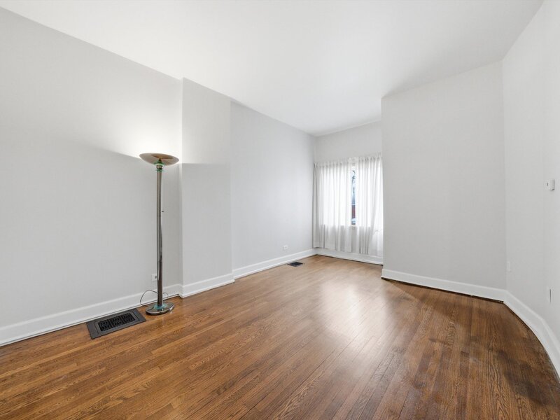 11223 S Forrestville Avenue Chicago IL 60628