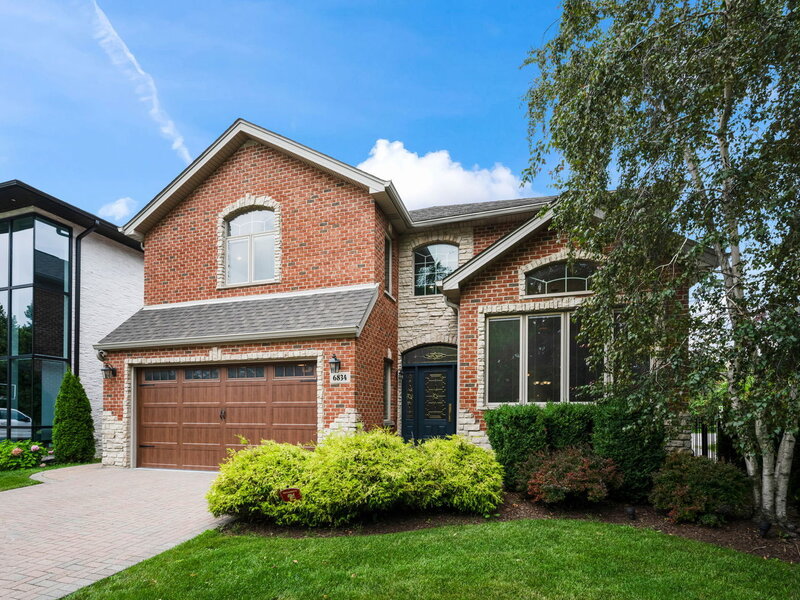 6834 N Kedvale Avenue Lincolnwood IL 60712
