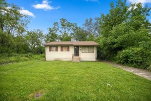 Photo of 172 W 158th Street Harvey IL 60426