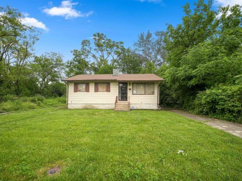 172 W 158th Street Harvey IL 60426