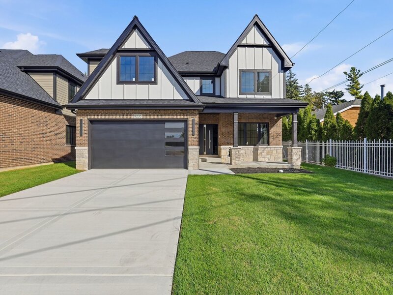 9235 Crescent Court Oak Lawn IL 60453