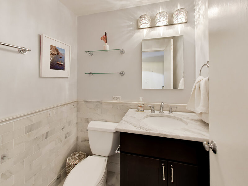 3323 N Paulina Street Chicago IL 60657