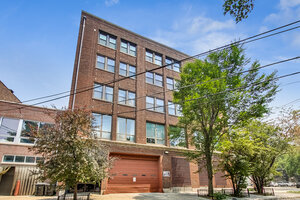 Photo of 3323 N Paulina Street Chicago IL 60657 Unit 4E