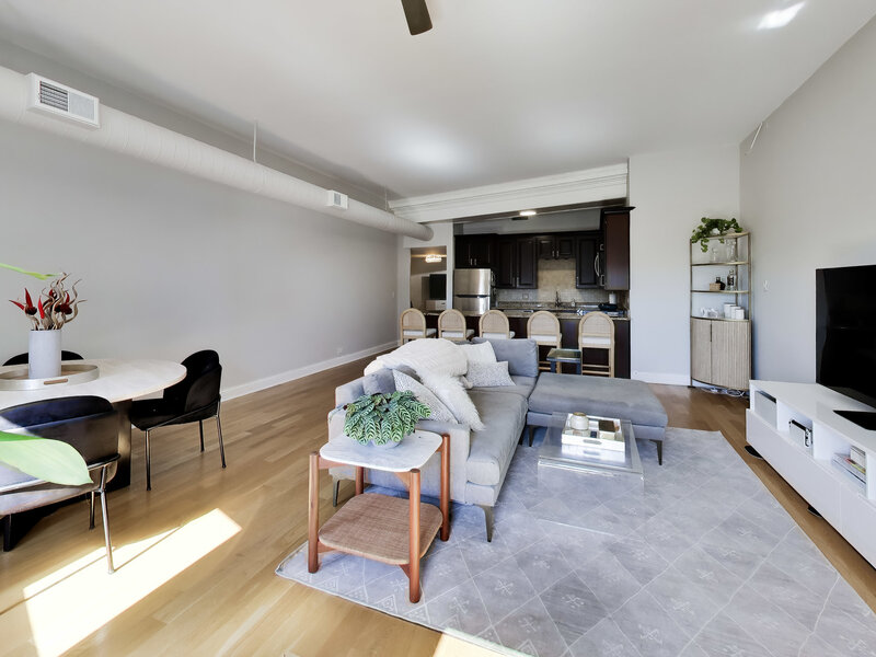 3323 N Paulina Street Chicago IL 60657