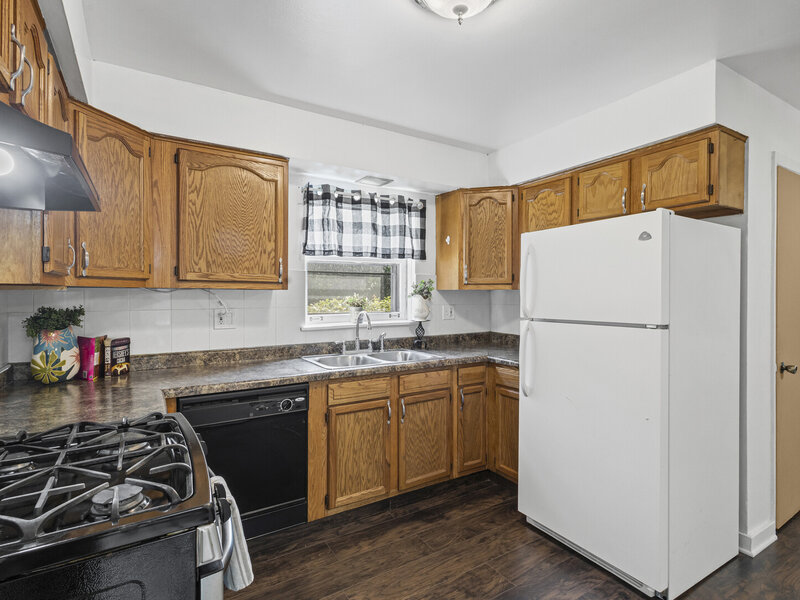 44 King Arthur Court Northlake IL 60164