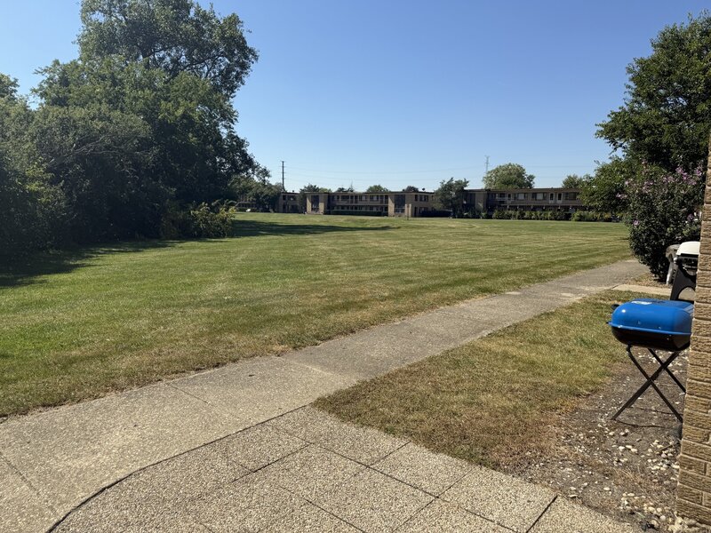 44 King Arthur Court Northlake IL 60164