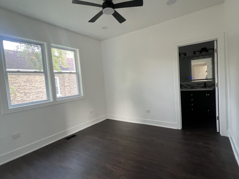 8423 S Carpenter Street Chicago IL 60620