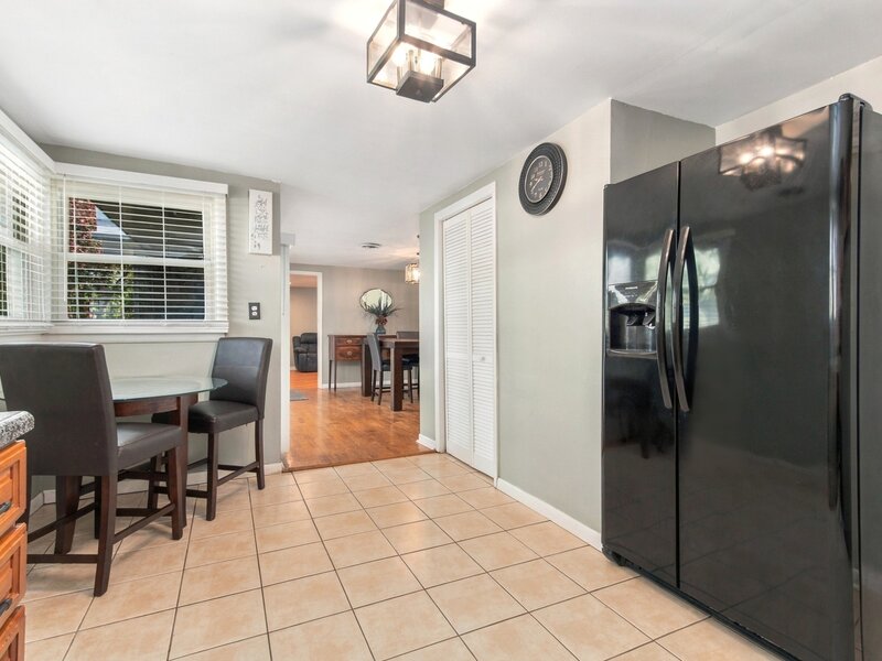 651 Westgate Drive Aurora IL 60506