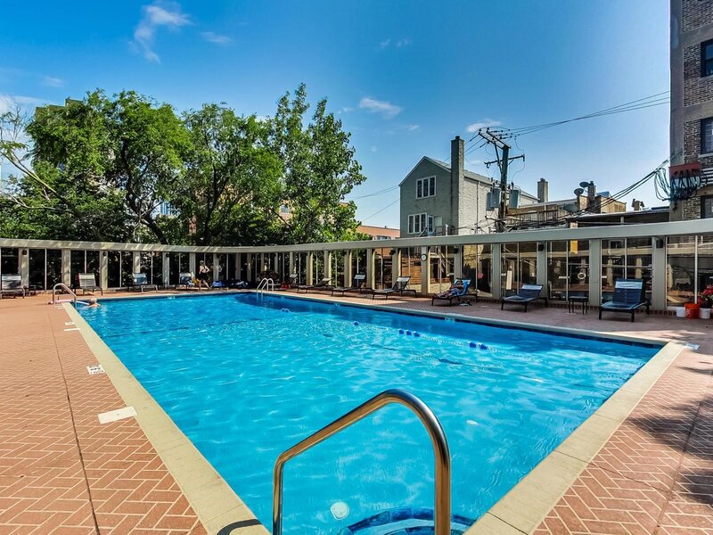 1960 N Lincoln Park West Avenue Chicago IL 60614