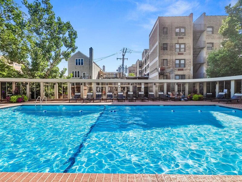1960 N Lincoln Park West Avenue Chicago IL 60614