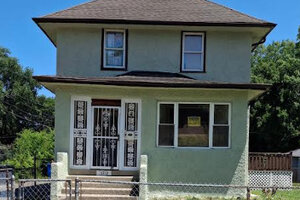 Photo of 11715 S Parnell Avenue Chicago IL 60628