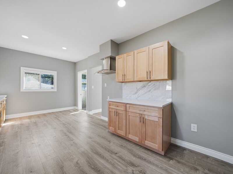 11715 S Parnell Avenue Chicago IL 60628