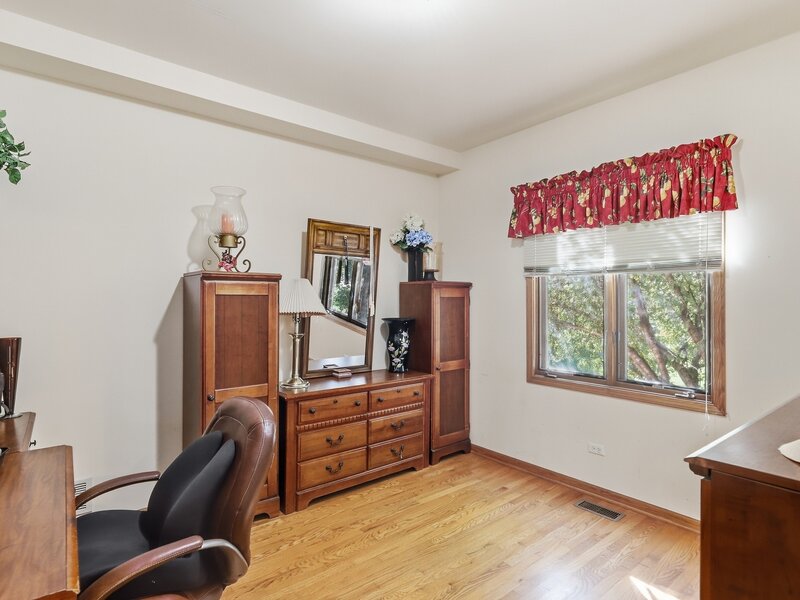 1140 Crystal Avenue Downers Grove IL 60516