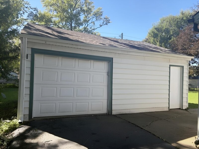 1417 Walnut Drive Woodstock IL 60098