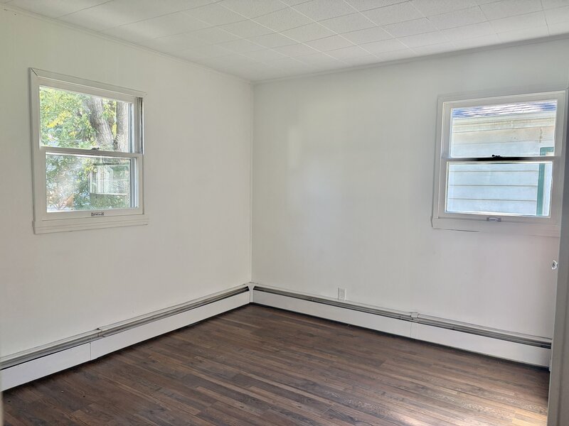 1417 Walnut Drive Woodstock IL 60098