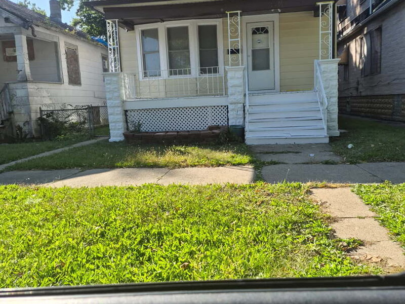 11236 S Stewart Avenue Chicago IL 60628