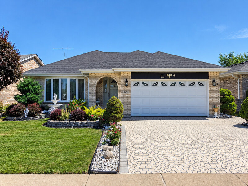 10737 Linder Avenue Oak Lawn IL 60453