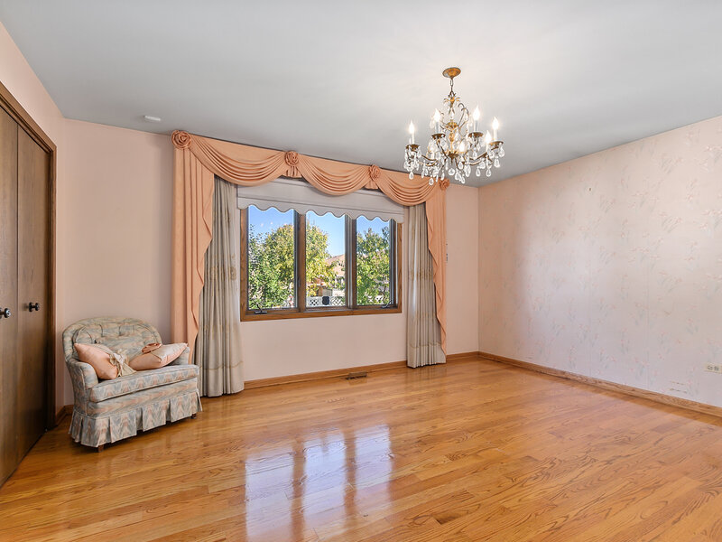 10737 Linder Avenue Oak Lawn IL 60453