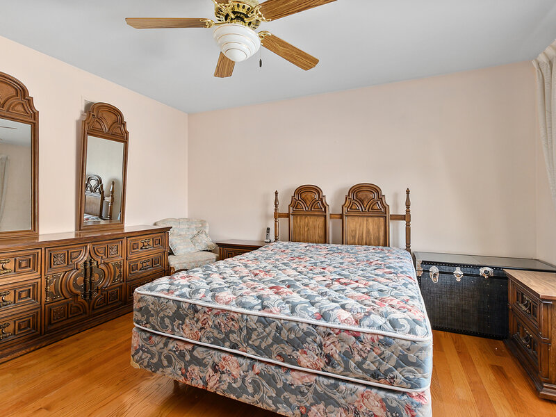 10737 Linder Avenue Oak Lawn IL 60453