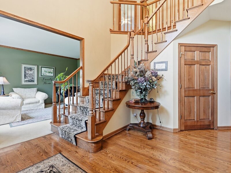 1731 Princess Circle Naperville IL 60564