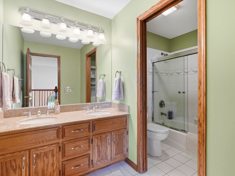 1731 Princess Circle Naperville IL 60564