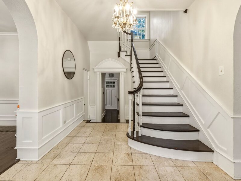 2424 Hawthorne Lane Flossmoor IL 60422