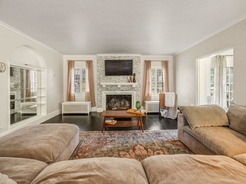 2424 Hawthorne Lane Flossmoor IL 60422