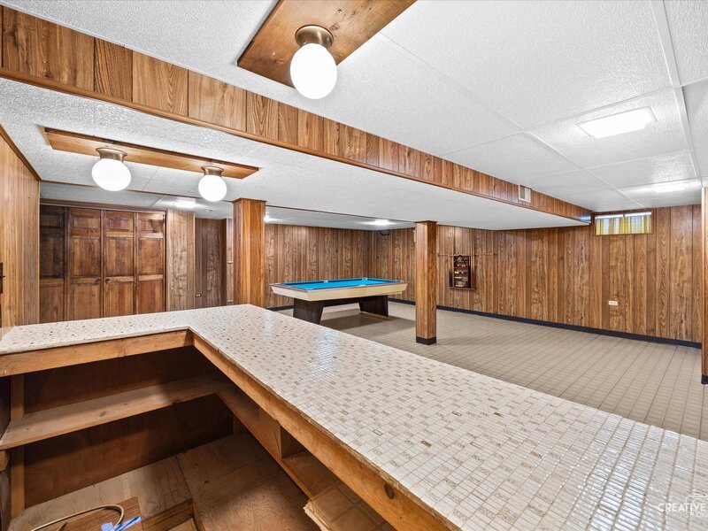 304 Crestwood Drive Roselle IL 60172