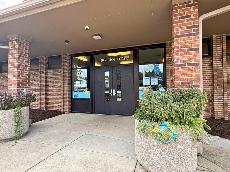 304 Crestwood Drive Roselle IL 60172