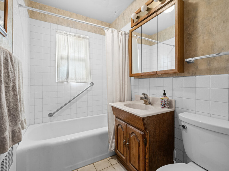 1450 Sanders Road Northbrook IL 60062