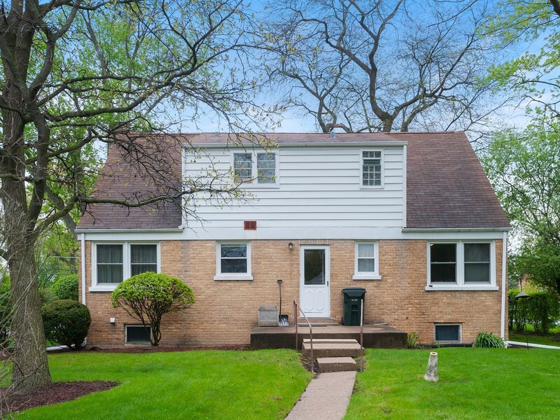 1450 Sanders Road Northbrook IL 60062