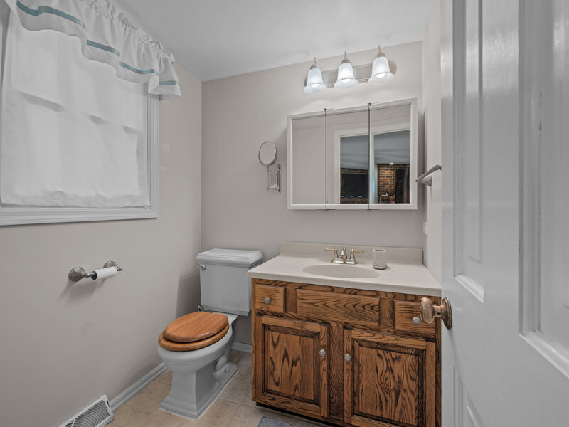 9 Beckman Trail Elgin IL 60124