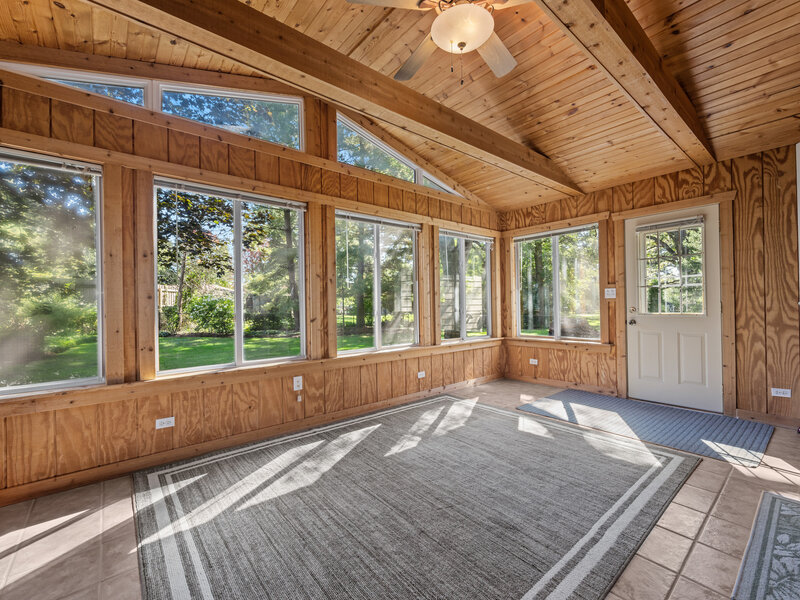 9 Beckman Trail Elgin IL 60124